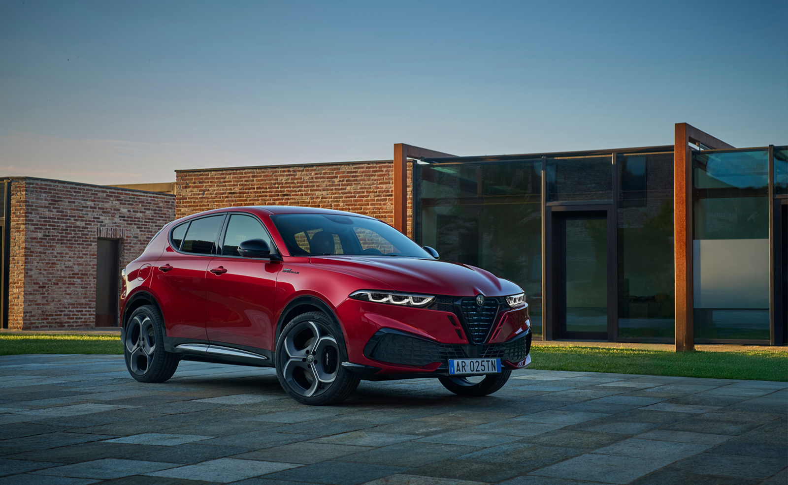 Yeni Alfa Romeo Tonale T�rkiye�de